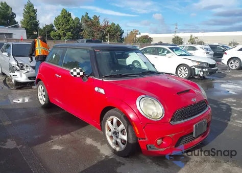 2010 Mini Cooper S from USA, damaged, VIN WMWMF7C58ATZ74239